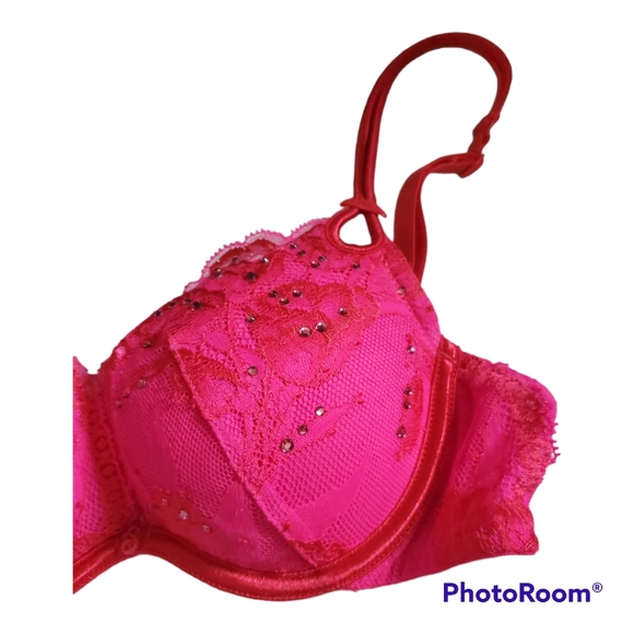 VICTORIA'S SECRET Hot Pink Push Up Bra - Size 32A - Picture 2 of 4